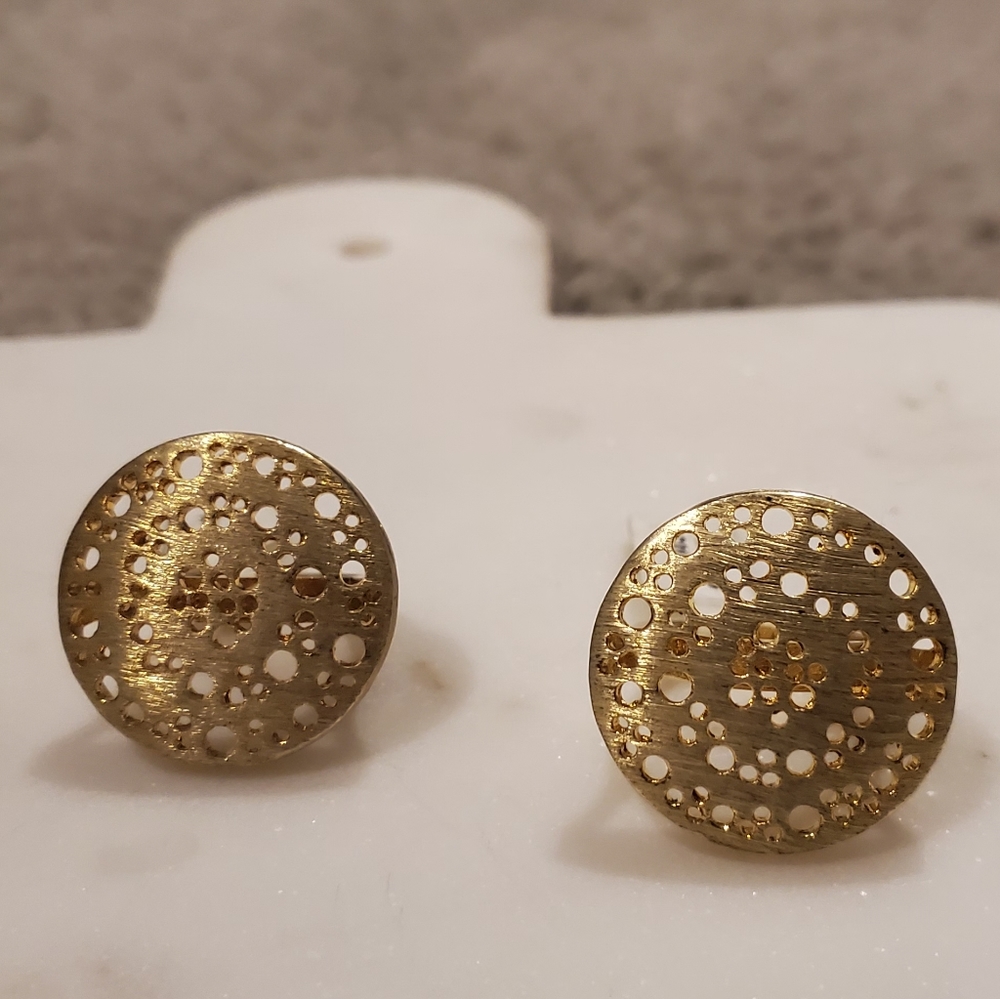 Golden Touch Ring - Picture 3 of 4